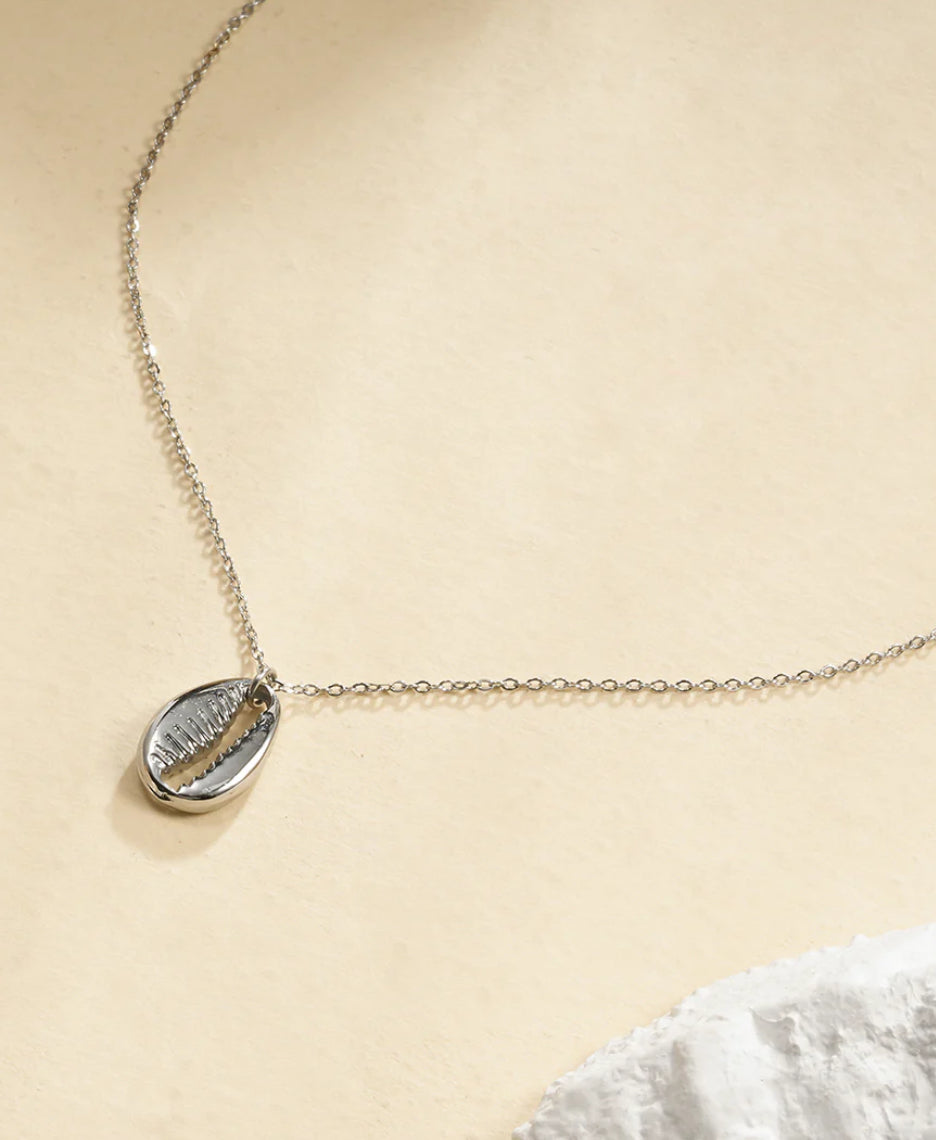 COLLIER CORI